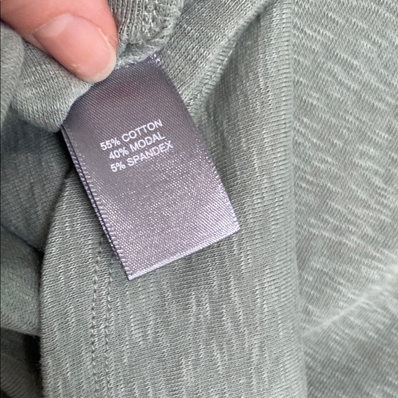 Women's Marled Essentials Green Casual Top - Picture 7 of 8